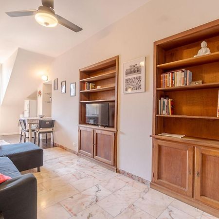 Ferienwohnung Casa Valeggio Attic Apt Few Steps From Porta Nuova Turin Exterior foto