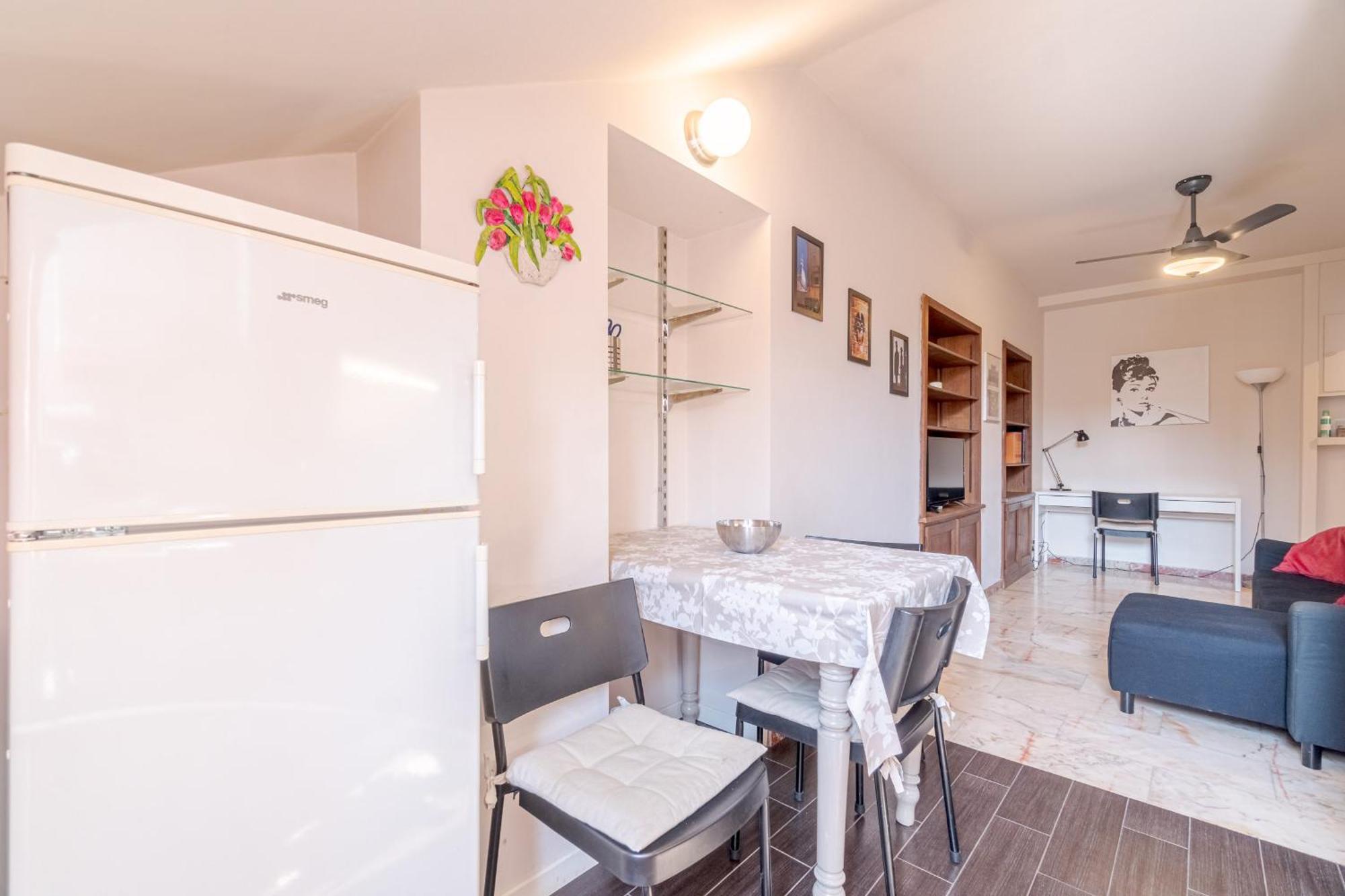 Ferienwohnung Casa Valeggio Attic Apt Few Steps From Porta Nuova Turin Exterior foto